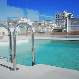 https://apartamentos-martalia-namar-centro.es-andalucia.com
